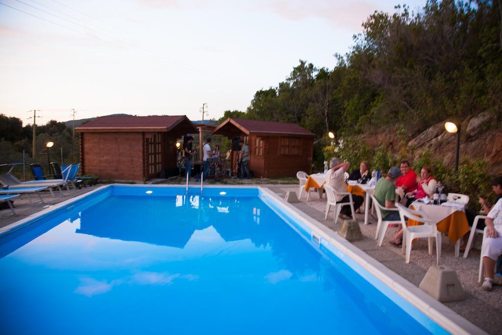 Residence Vacanza Mare Marina di Campo Eksteriør billede