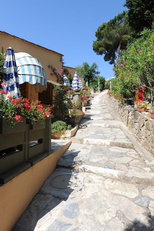 Residence Vacanza Mare Marina di Campo Eksteriør billede